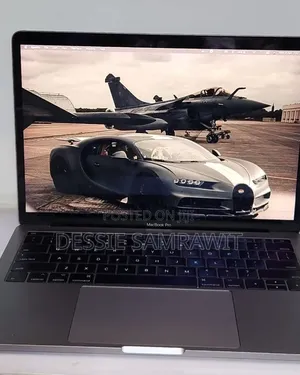 Laptop Apple MacBook Pro 2017 8GB Intel Core i5 SSD 256GB