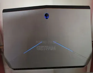 New Laptop Alienware M15 r3 16GB Intel Core i5 SSD 256GB