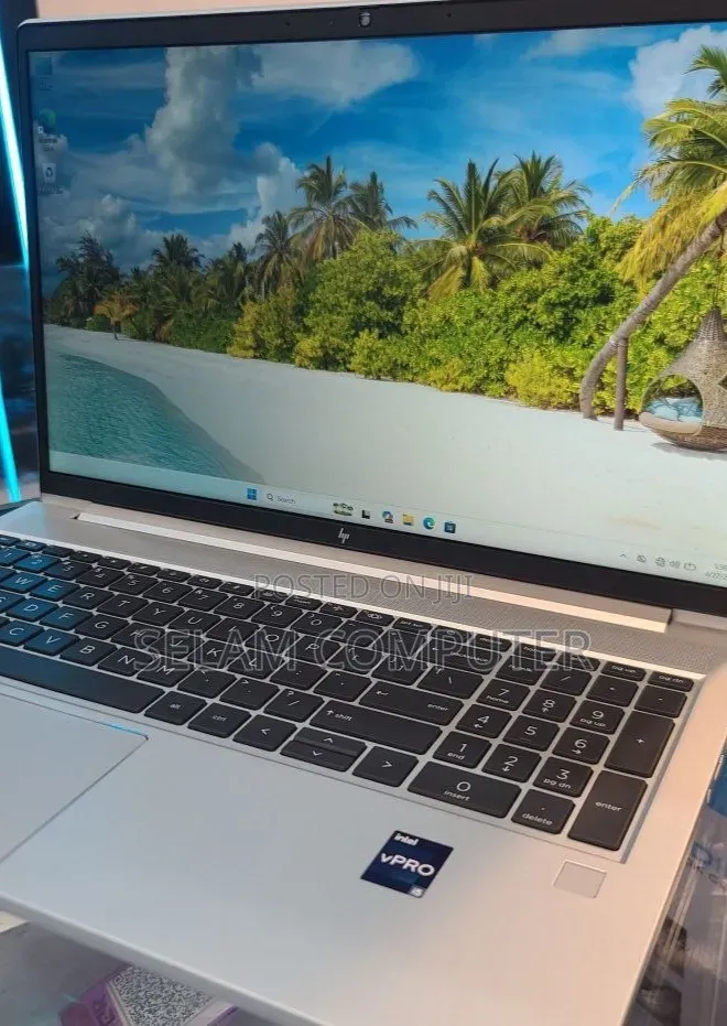 New Laptop HP EliteBook 850 G8 16GB Intel Core i5 SSD 512GB