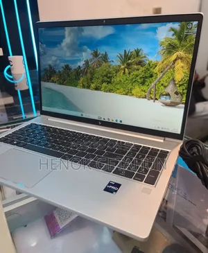 New Laptop HP EliteBook 845 G8 16GB Intel Core i5 SSD 512GB