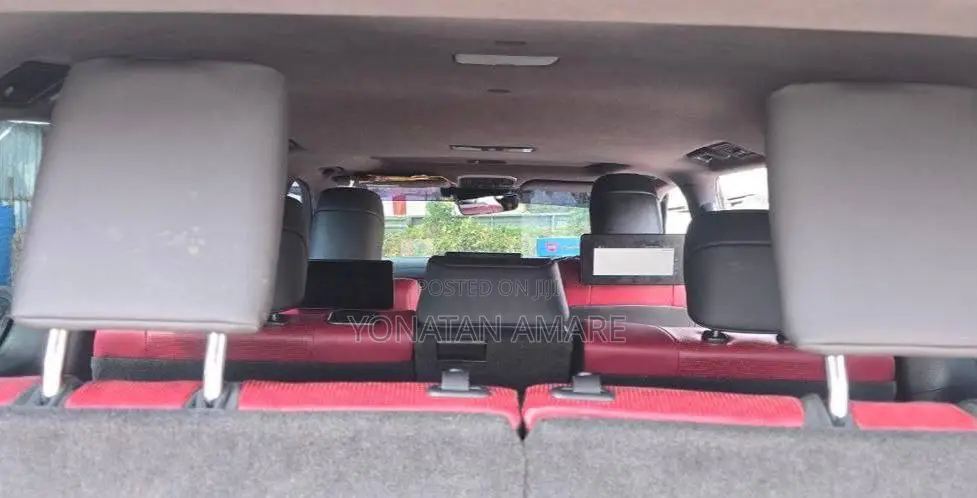 Toyota Land Cruiser 2023 Black