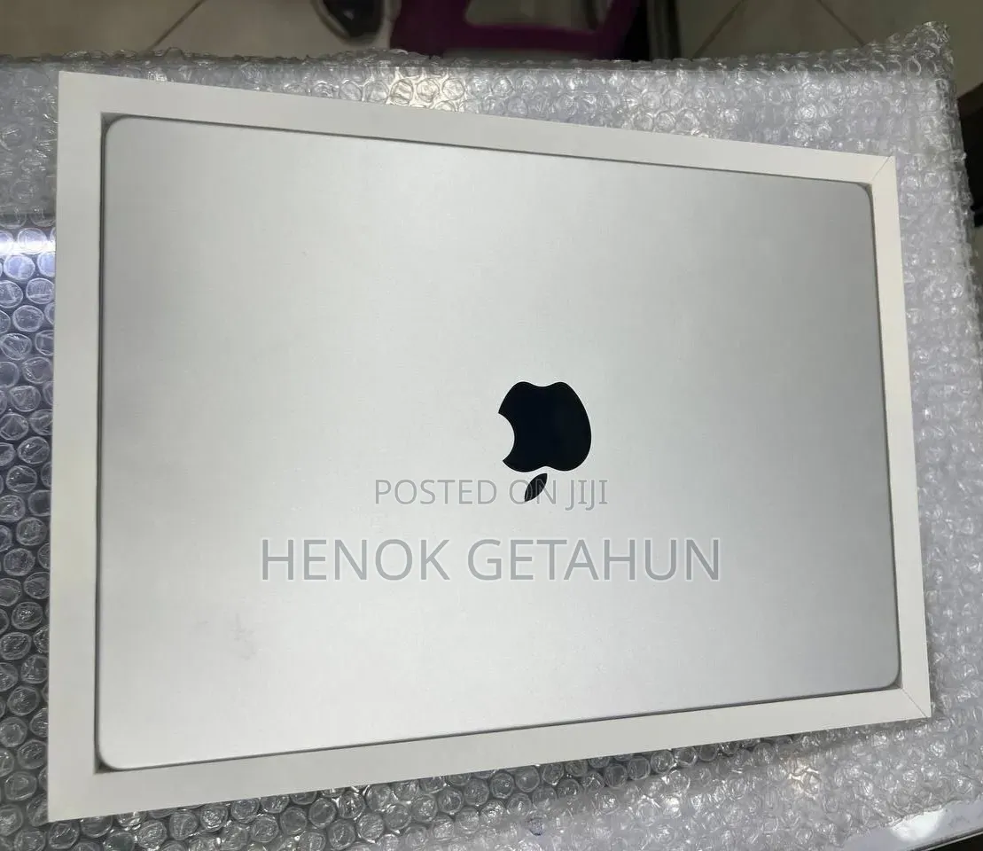 New Laptop Apple MacBook Pro 2021 M1 16GB Apple M1 Pro SSD 512GB