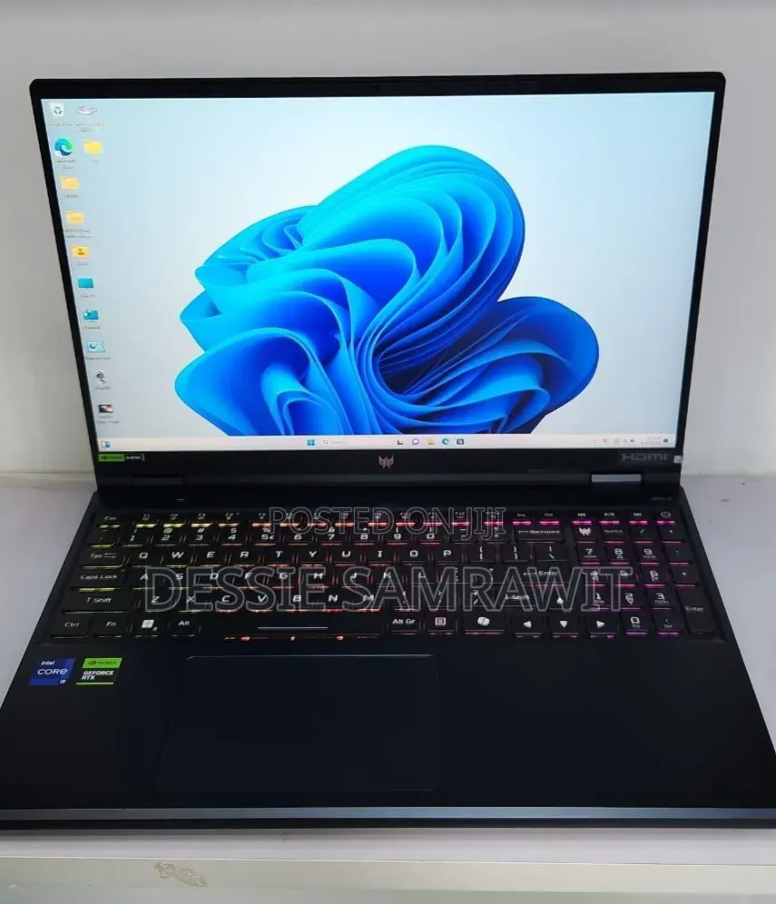 New Laptop Acer Predator Helios Neo 16 16GB Intel Core i9 SSD 1T