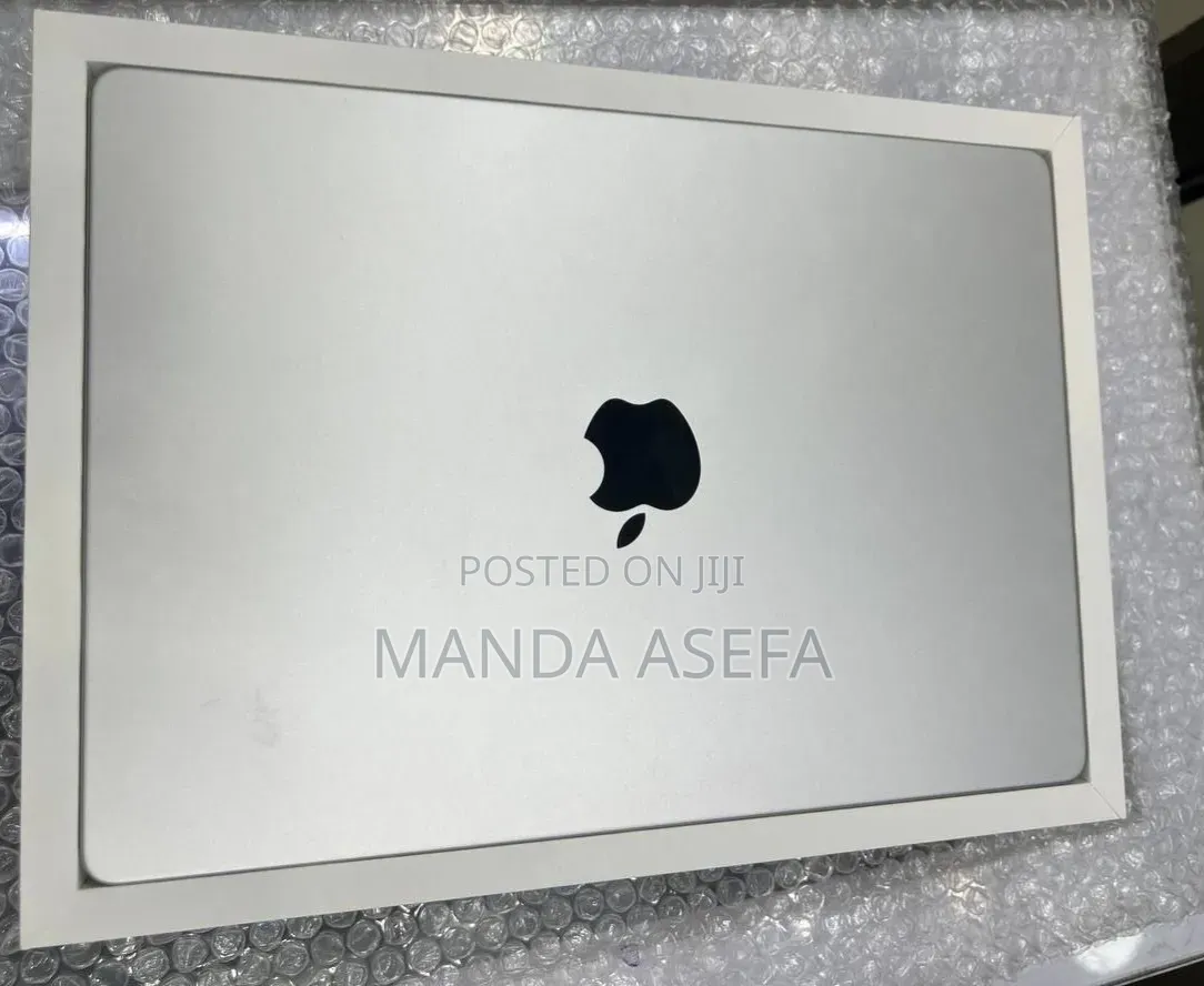 New Laptop Apple MacBook Pro M1 16GB Apple M1 Pro SSD 512GB