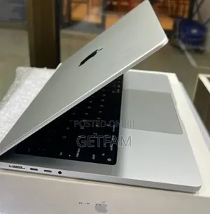 New Laptop Apple MacBook Pro 2021 M1 16GB Apple M1 SSD 512GB