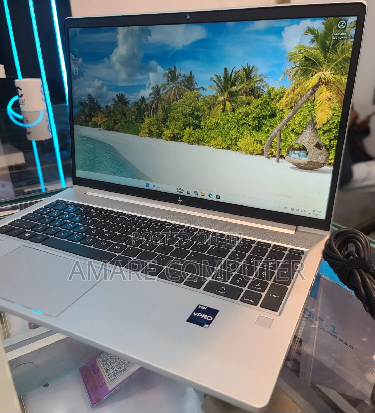 New Laptop HP EliteBook 860 G9 16GB Intel Core i5 SSD 512GB