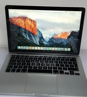 New Laptop Apple MacBook 2013 8GB Intel Core i5 SSD 256GB