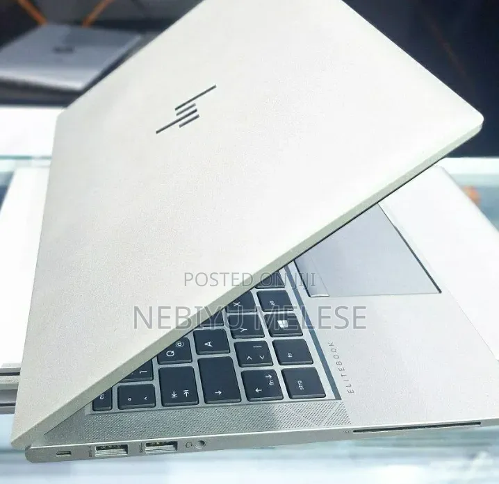 New Laptop HP EliteBook 840 G7 8GB Intel Core i5 SSD 512GB