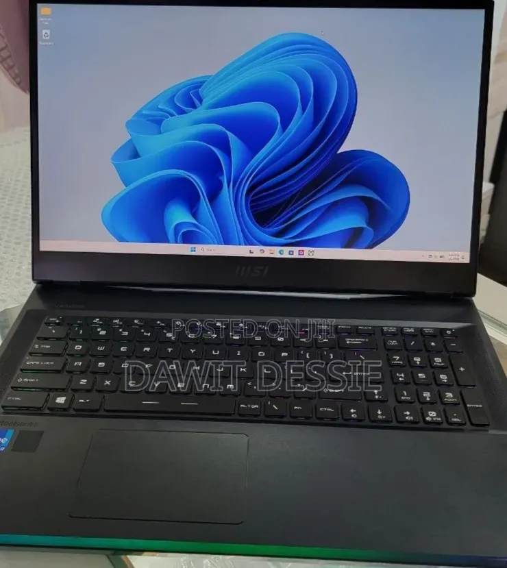 New Laptop MSI 16GB Intel Core i7 SSD 1T