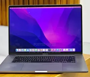 New Laptop Apple MacBook Pro 2018 32GB Intel Core i9 SSD 2T