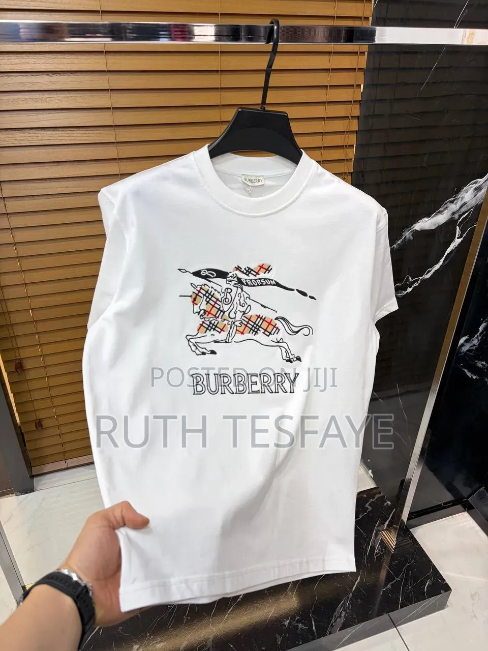 Burbbery T-Shirt