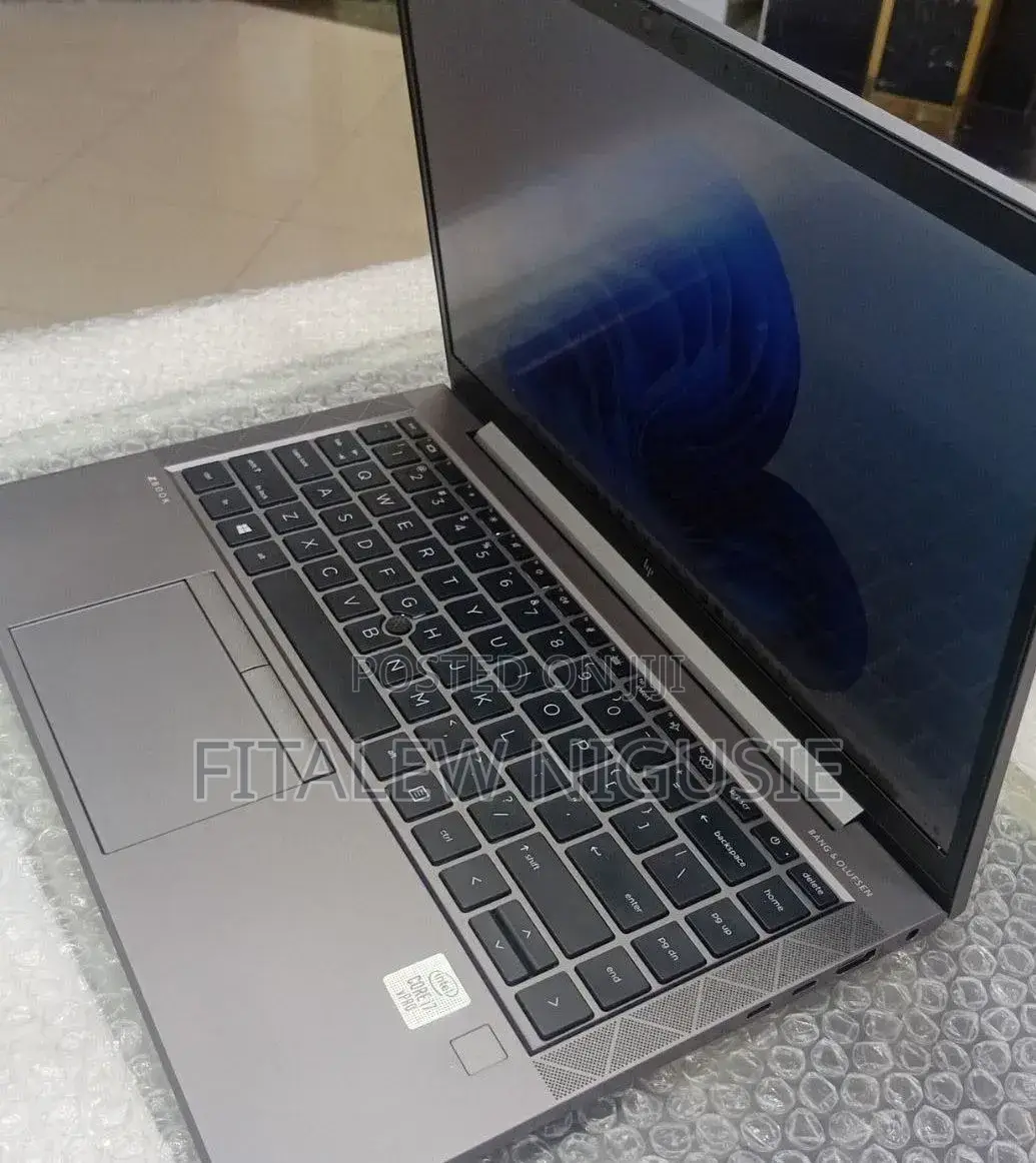 New Laptop HP Zbook Studio G7 16GB Intel Core i7 SSD 512GB