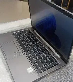 New Laptop HP Zbook Studio G7 16GB Intel Core i7 SSD 512GB