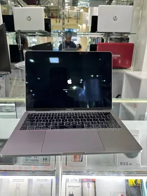 Laptop Apple MacBook Pro 2017 8GB Intel Core i5 SSD 256GB