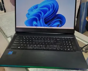 New Laptop MSI GE63 Raider RGB 8RF 16GB Intel Core i7 SSD 1T