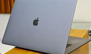 New Laptop Apple MacBook Pro 2019 16GB Intel Core i9 SSD 2T
