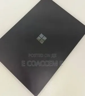 New Laptop Microsoft Surface 16GB Intel Core i7 SSD 256GB