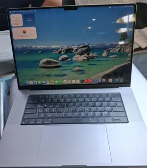 New Laptop Apple MacBook 16GB Intel Core i9 SSD 2T