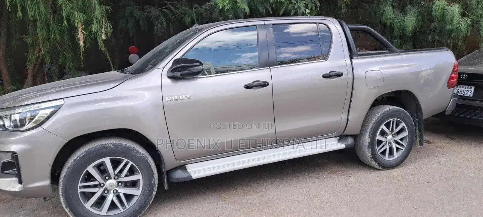 Toyota Hilux 2020 Gray