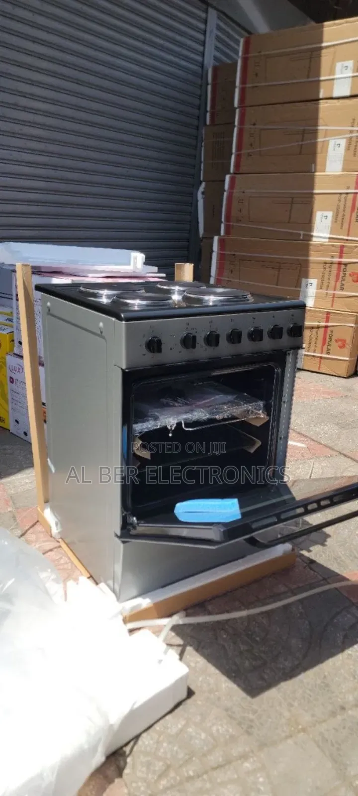 Delta 60x60 Electric 4e 2x2 Cooker With Oven – Brand New