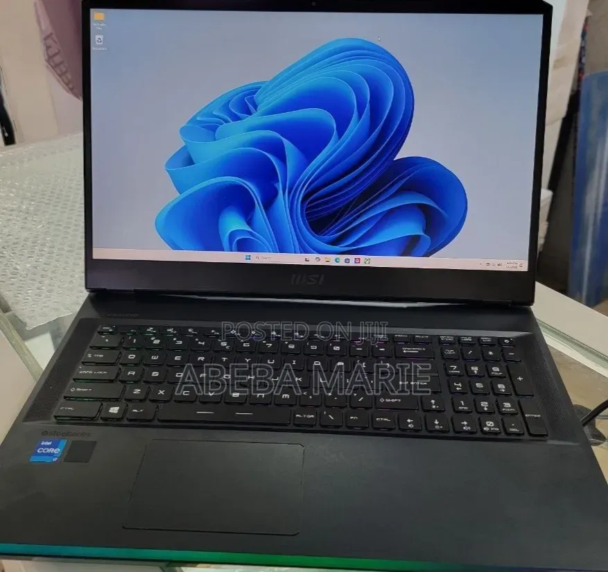 New Laptop MSI Pulse GL66 16GB Intel Core i7 SSD 512GB