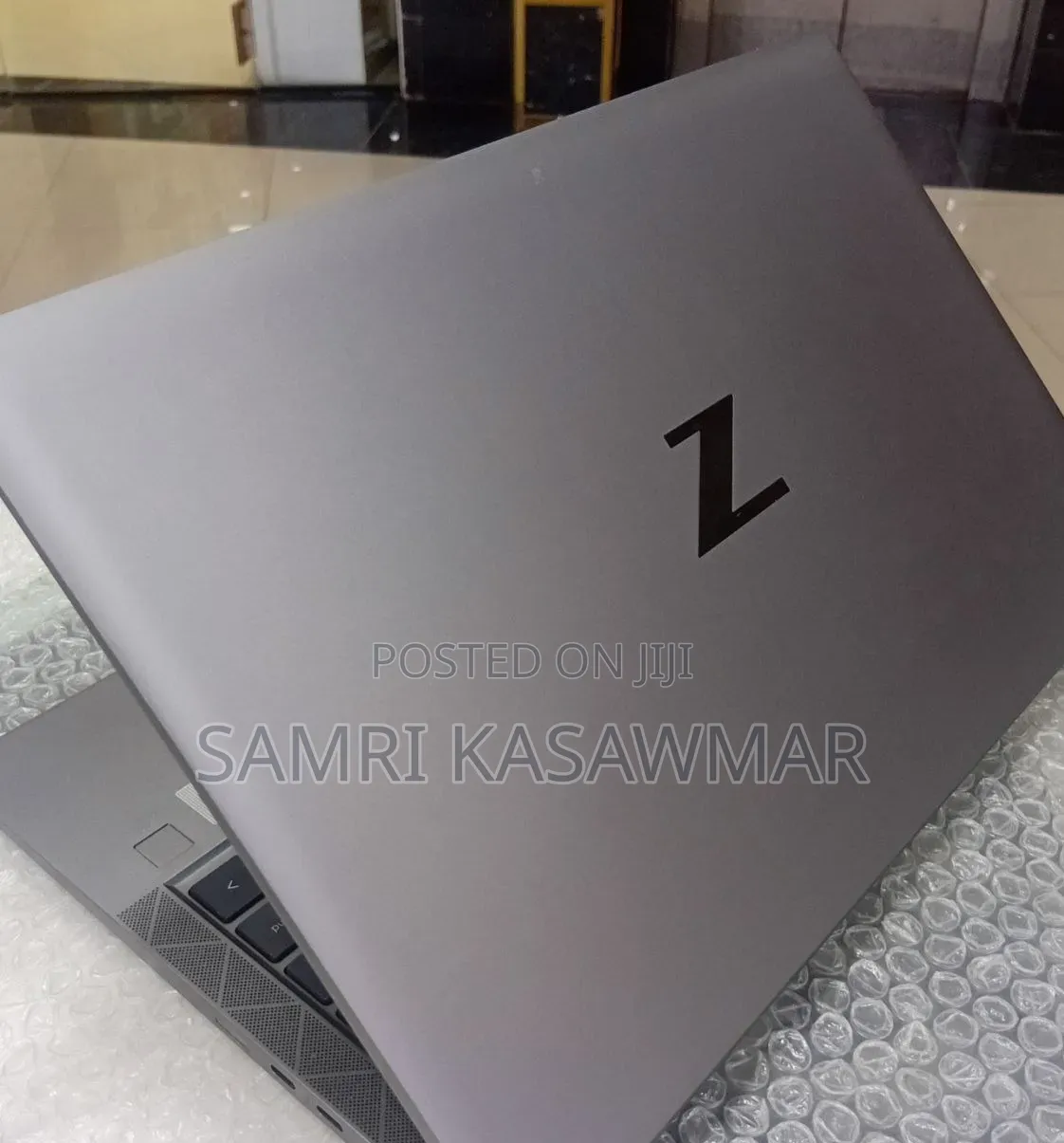 New Laptop HP ZBook Firefly 14 G7 16GB Intel Core i7 SSD 512GB