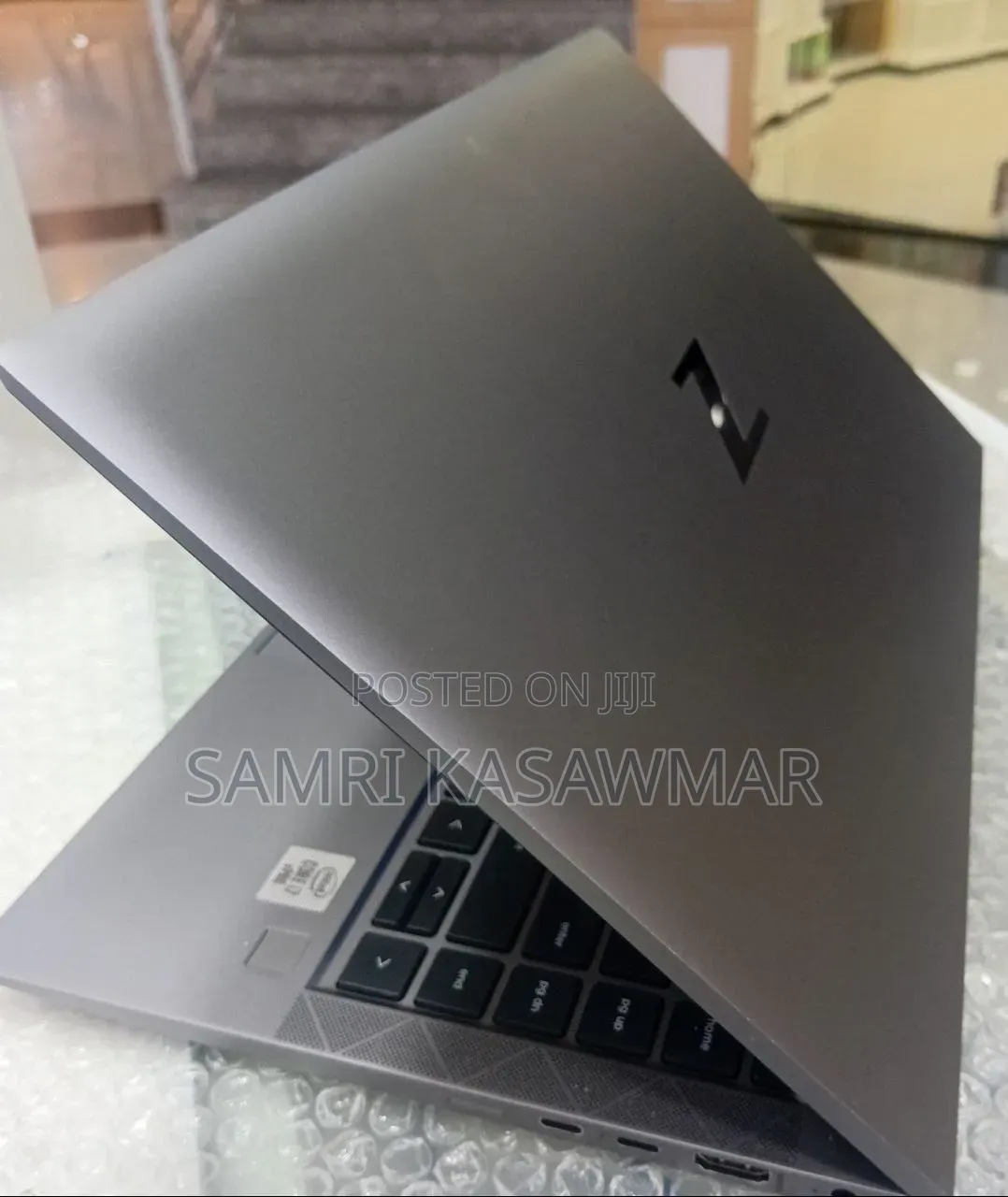 New Laptop HP ZBook Firefly 14 G7 16GB Intel Core i7 SSD 512GB