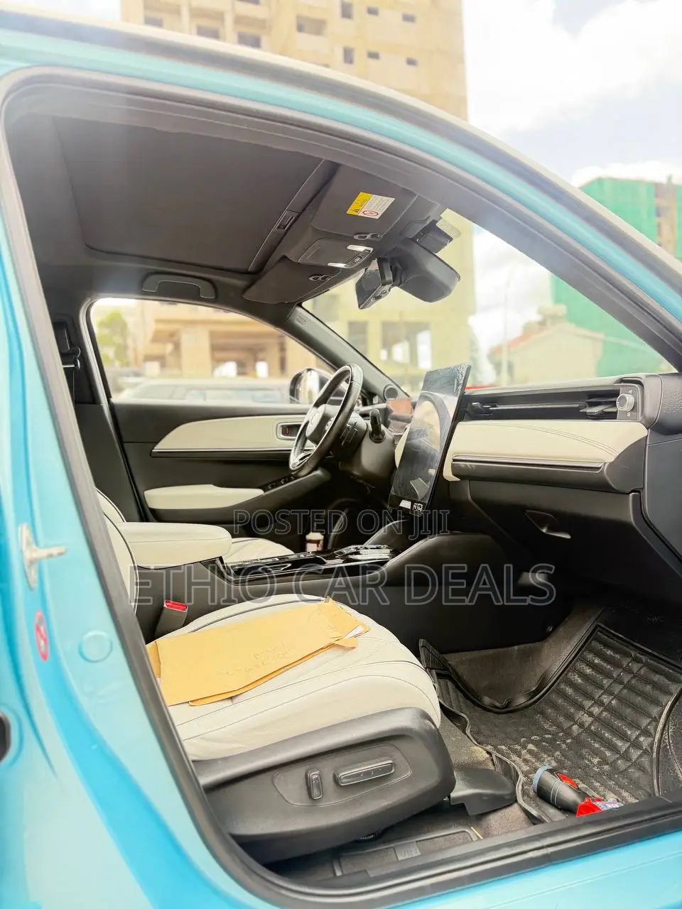 Honda e:NS1 2023 Gray