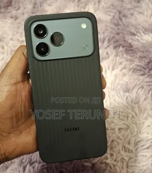 New Tecno Spark 50 128 GB Black