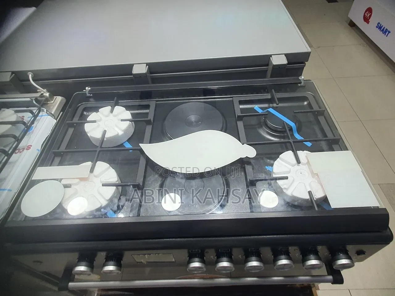 Kitchen Stove or Oven