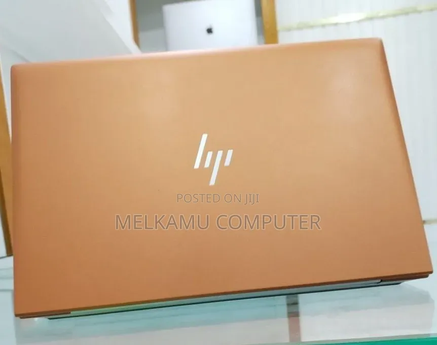 New Laptop HP EliteBook 840 G8 16GB Intel Core i5 SSD 512GB