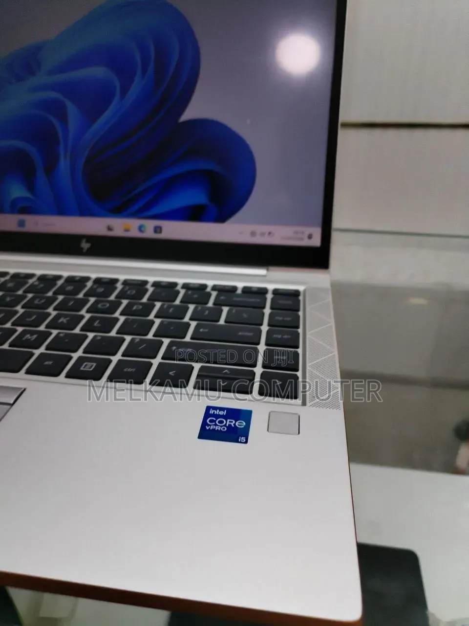 New Laptop HP EliteBook 840 G8 16GB Intel Core i5 SSD 512GB