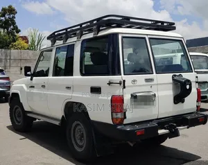 Toyota Land Cruiser 4.5 V8 TD 2019 White