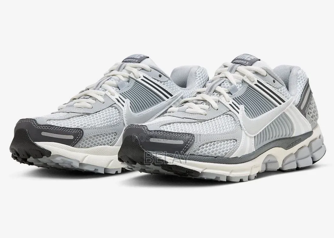 Men's Shoes Nike Vomero 5