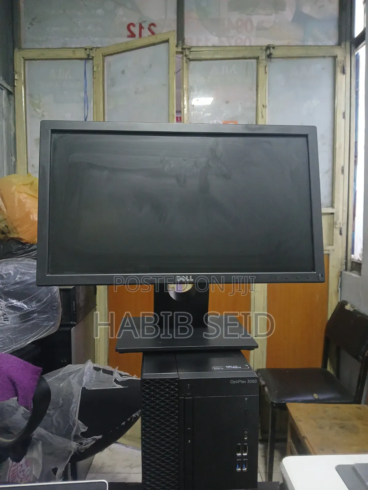 Desktop Computer Dell OptiPlex 3060 4GB Intel Core i5 HDD 1T