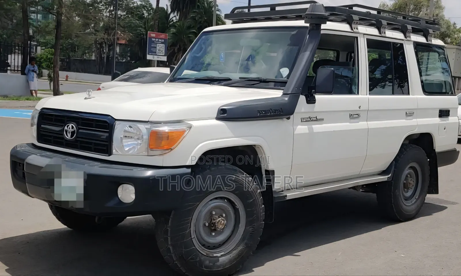 Toyota Land Cruiser 2019 White