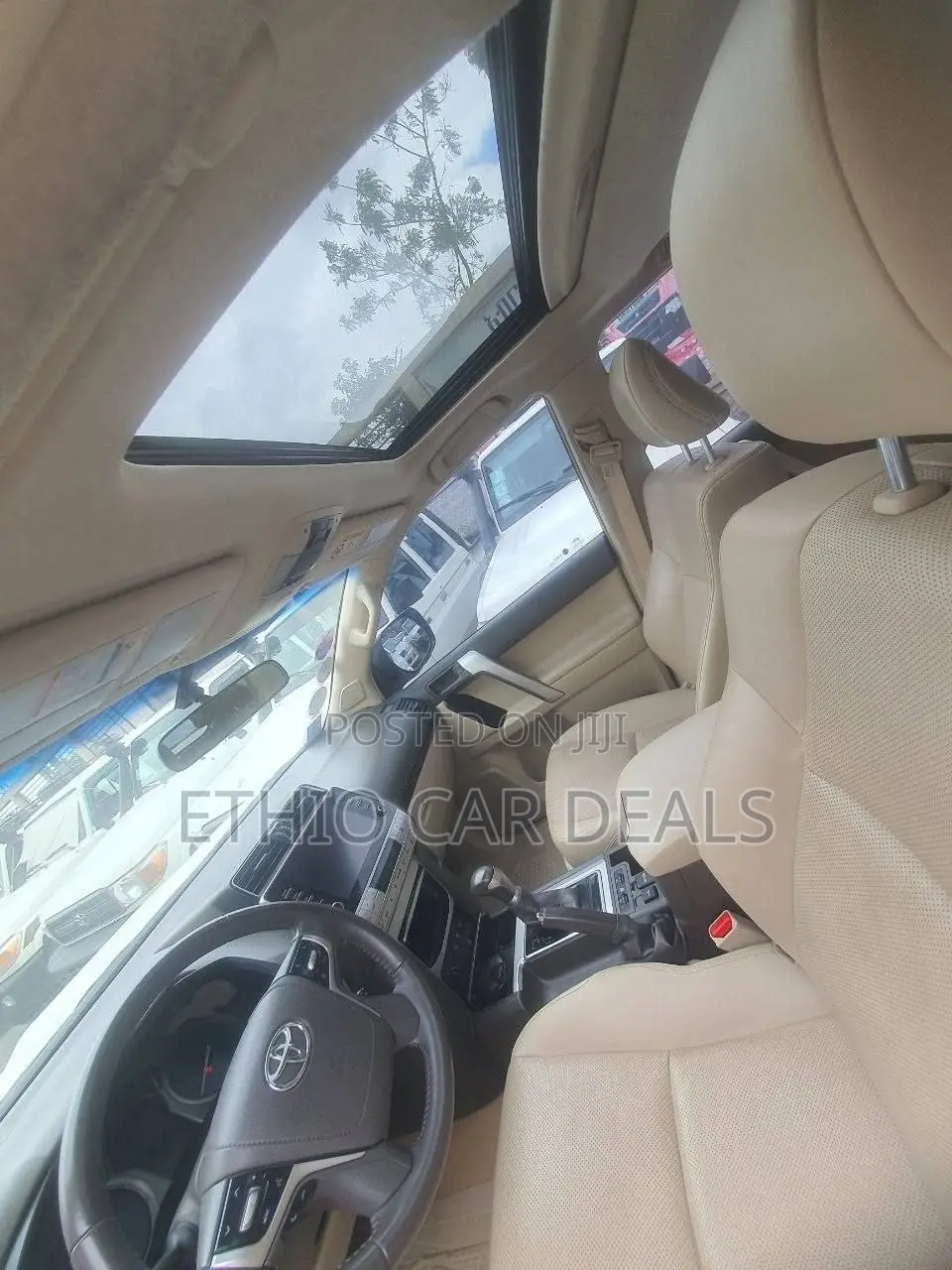 Toyota Land Cruiser Prado 2022 White