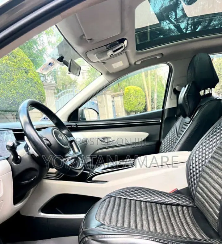 Hyundai Tucson 2022 Gray