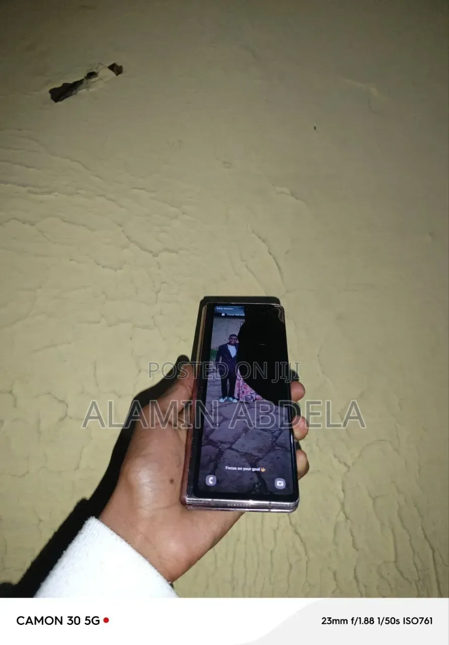 Samsung Galaxy Z Fold 2 256 GB Gray