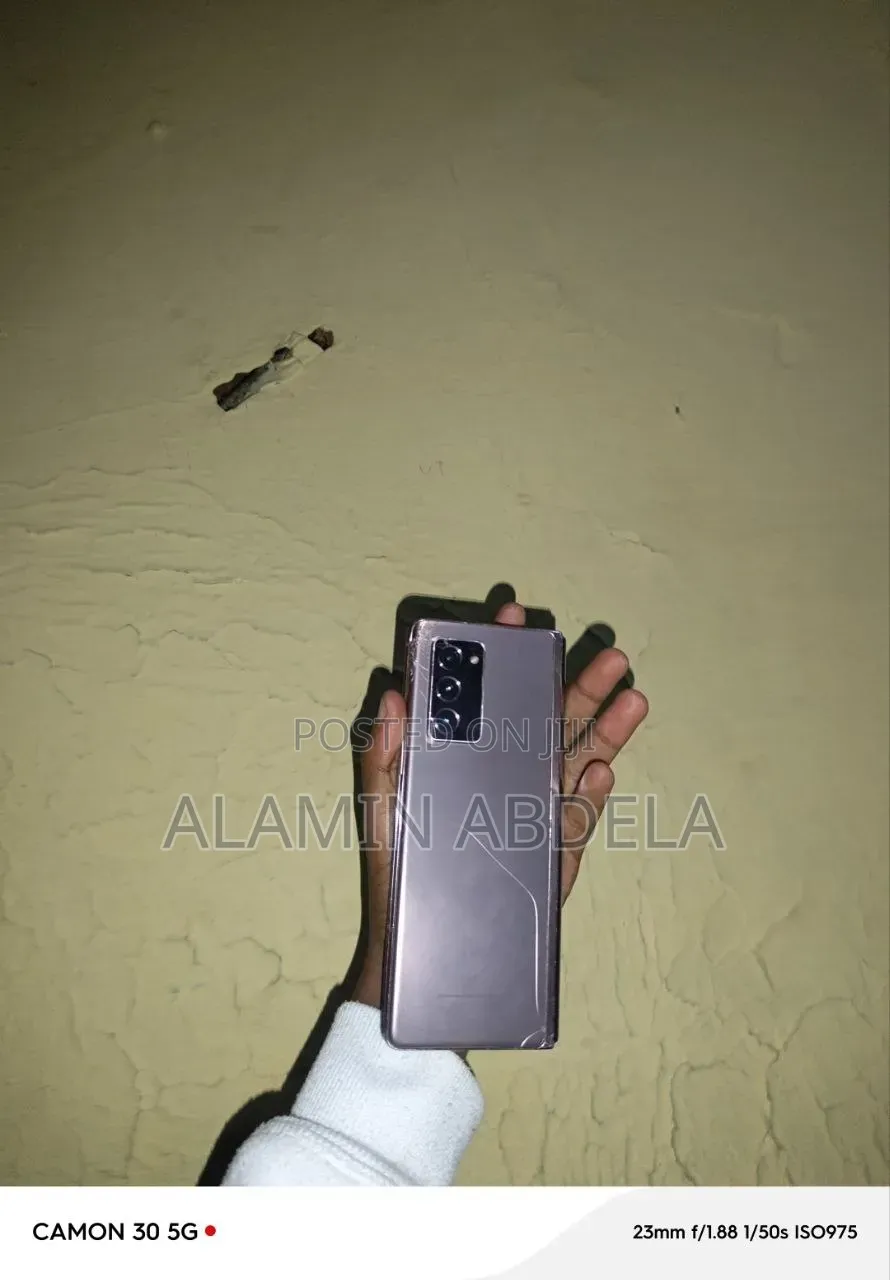 Samsung Galaxy Z Fold 2 256 GB Gray