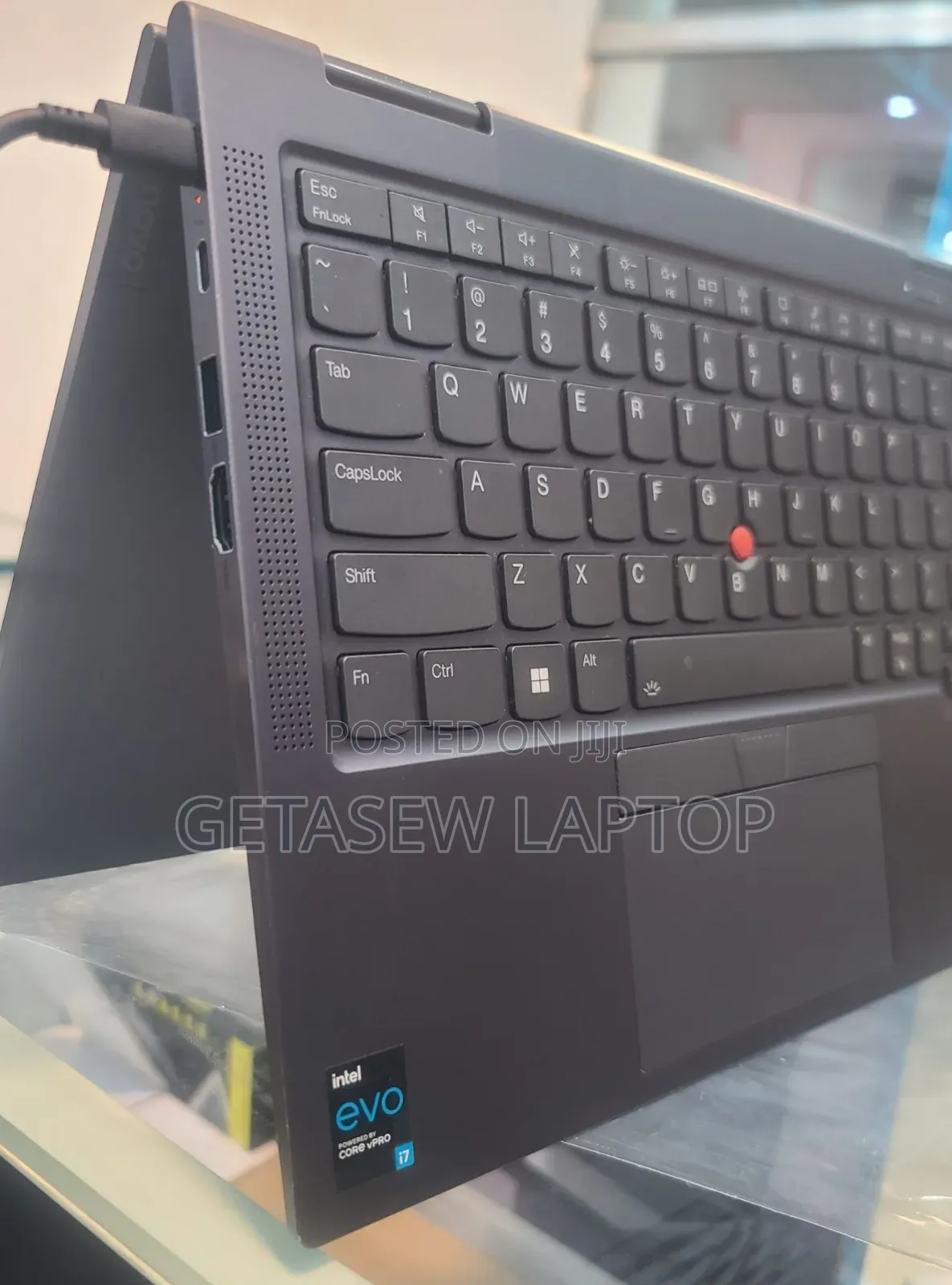 New Laptop Lenovo ThinkPad X1 Yoga 16GB Intel Core i7 SSD 512GB