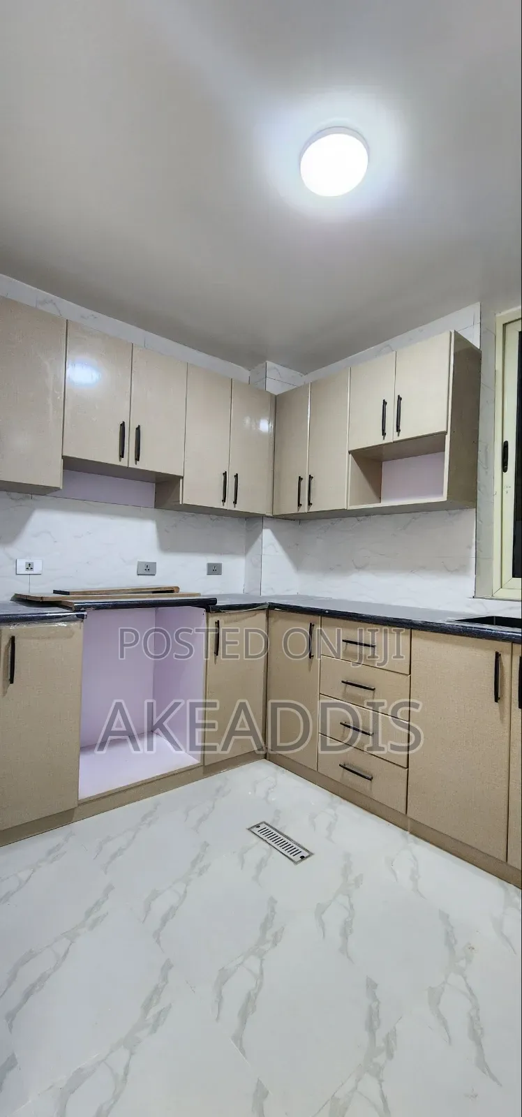 Furnished 3bdrm Condo in Bole Ayat for sale