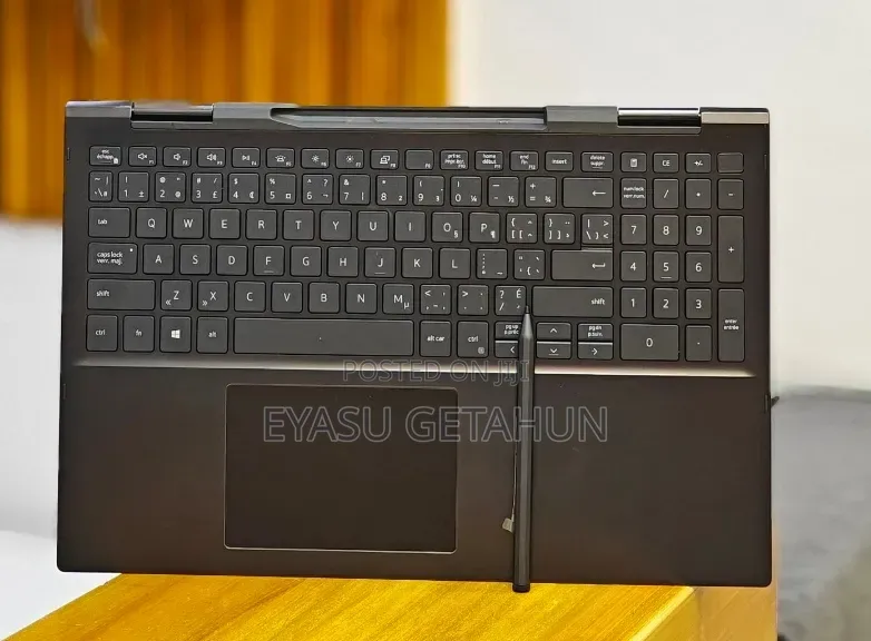 New Laptop Dell Inspiron 17 1750 16GB Intel Core i7 SSD 512GB