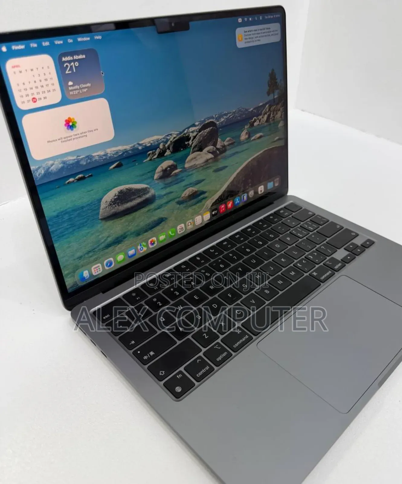 New Laptop Apple MacBook Air 2022 M2 8GB Apple M2 SSD 256GB