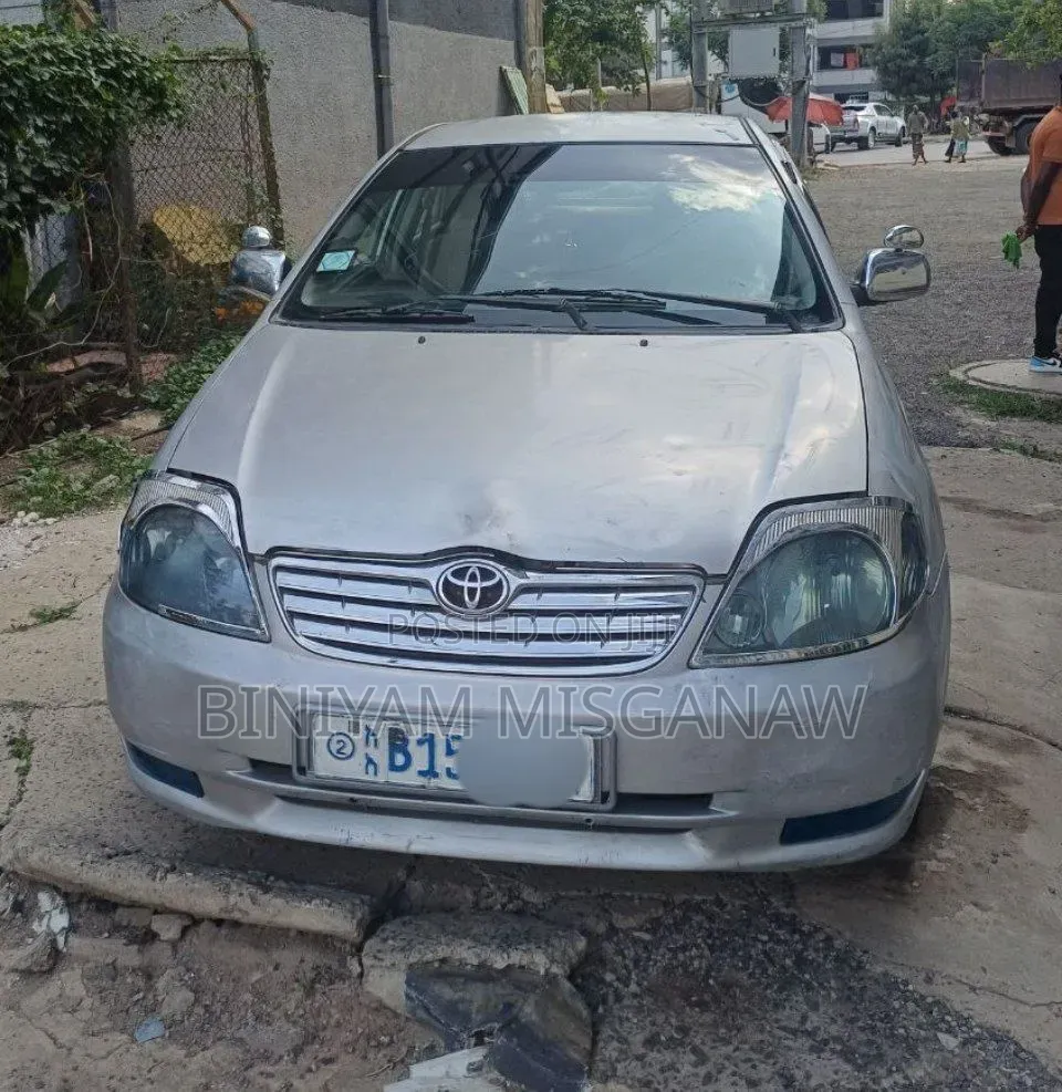 Toyota Corolla 2003 Silver