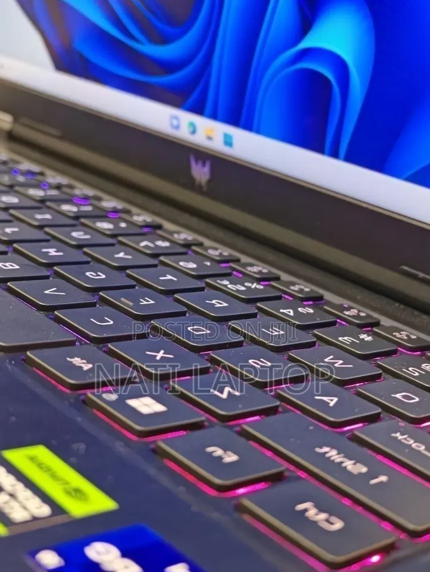 New Laptop Acer Predator Helios 300 16GB Intel Core i9 SSD 1T