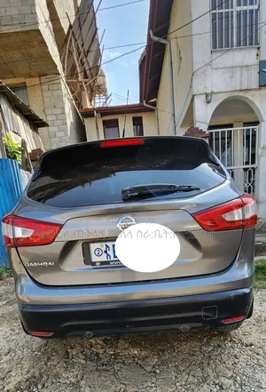 Nissan Qashqai 2016 Silver