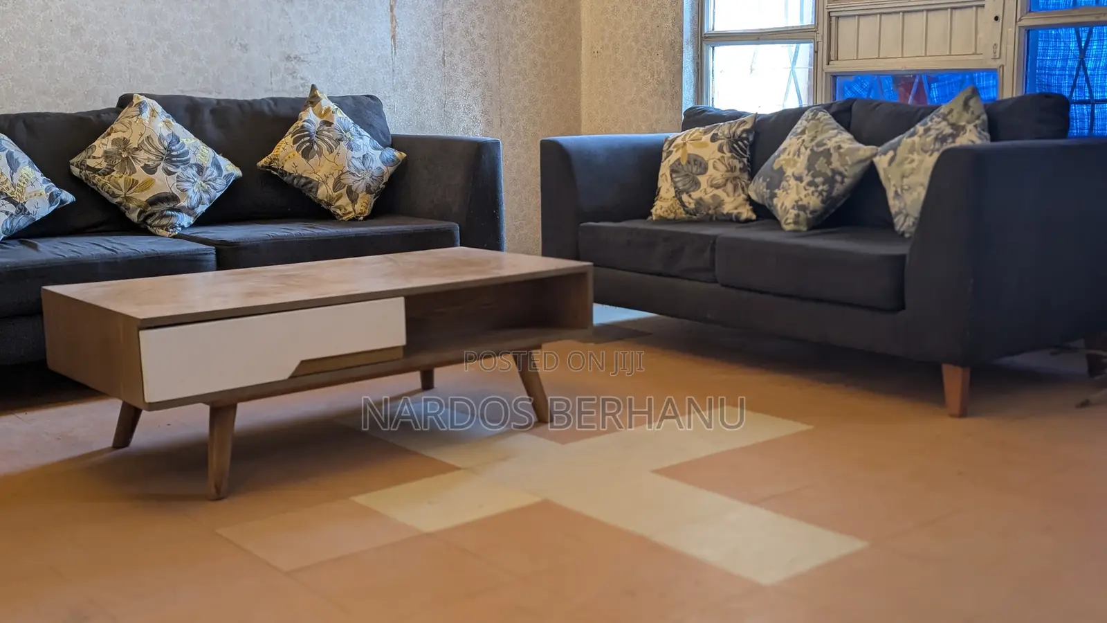 Sofa 6 Seat, With Hard Wood Coffee Table