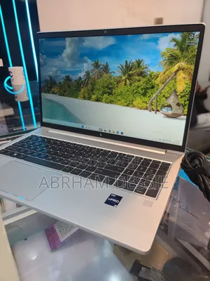 New Laptop HP 16GB Intel Core i5 SSD 512GB