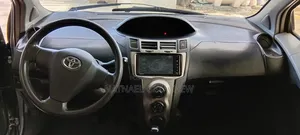 Toyota Yaris 2008 Silver